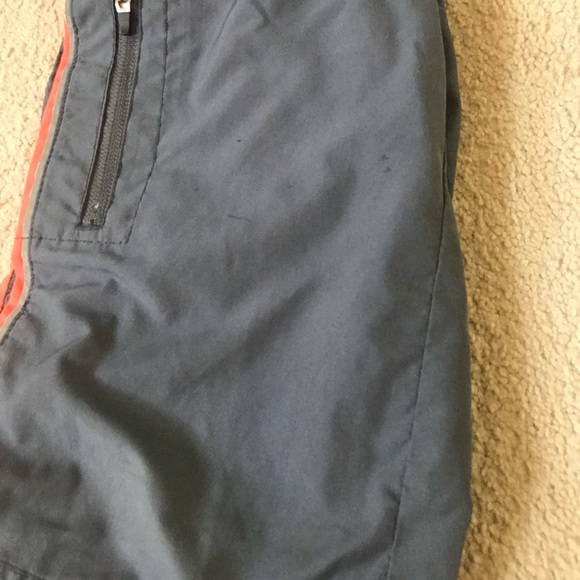 Boys Oshkosh Gray Windbreaker Pants - Picture 3 of 6